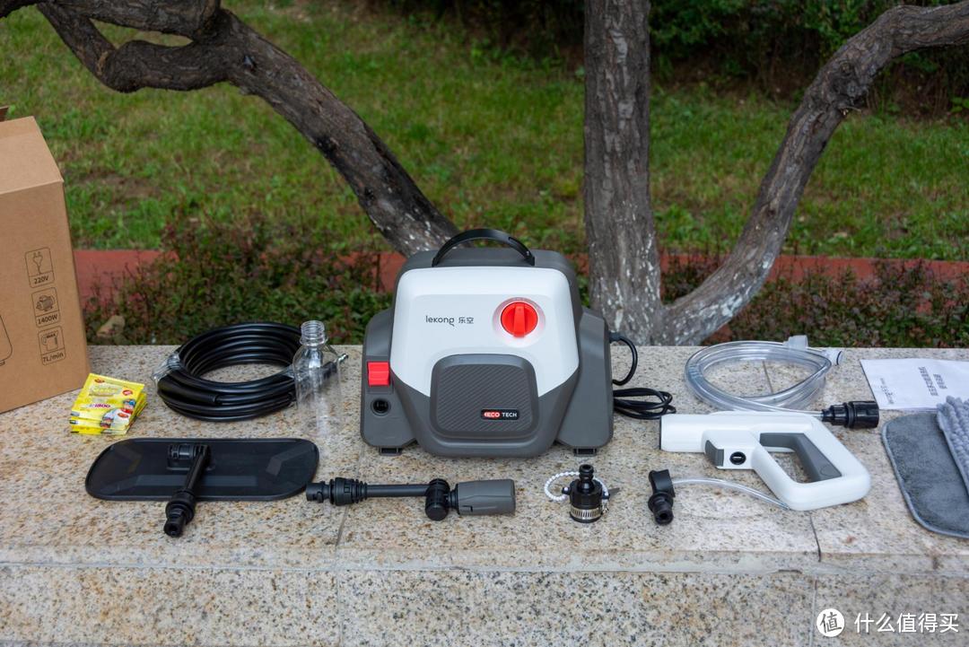 省去高额洗车费 多功能清洗机 庭院用户新选择