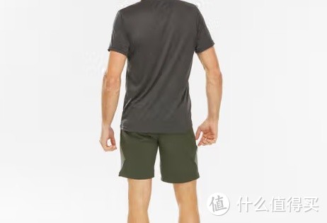 轻盈舒适，迪卡侬户外短袖TechFRESH50