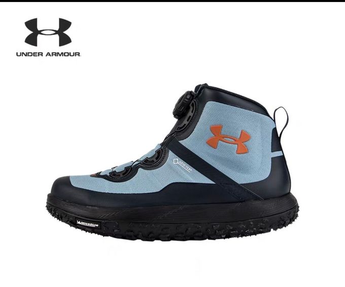 安德玛休闲运动鞋